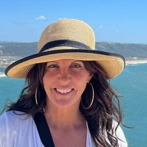 Meet your Posher, Mary anne